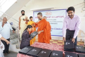 Blind School college students laptop HH Chinna jeeyar