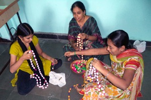 Blind-students-achievement-Decorative-Garlands-Blind Achievement2