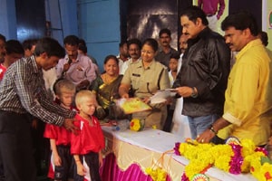 Blind Achievement13-Blind-School-Students-Receiving-Prizes-Actor-Suman