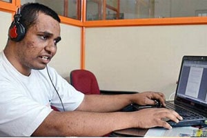 Blind Achievement8-Nethra-Blind-College-Student-Using-Laptop